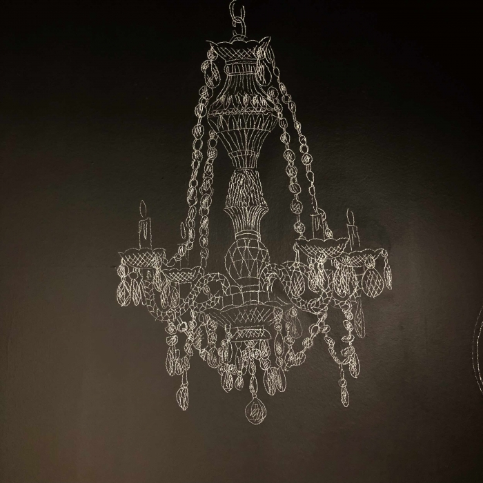 https://www.khandotcom.com:443/files/gimgs/th-7_ChalkChandelier.jpg